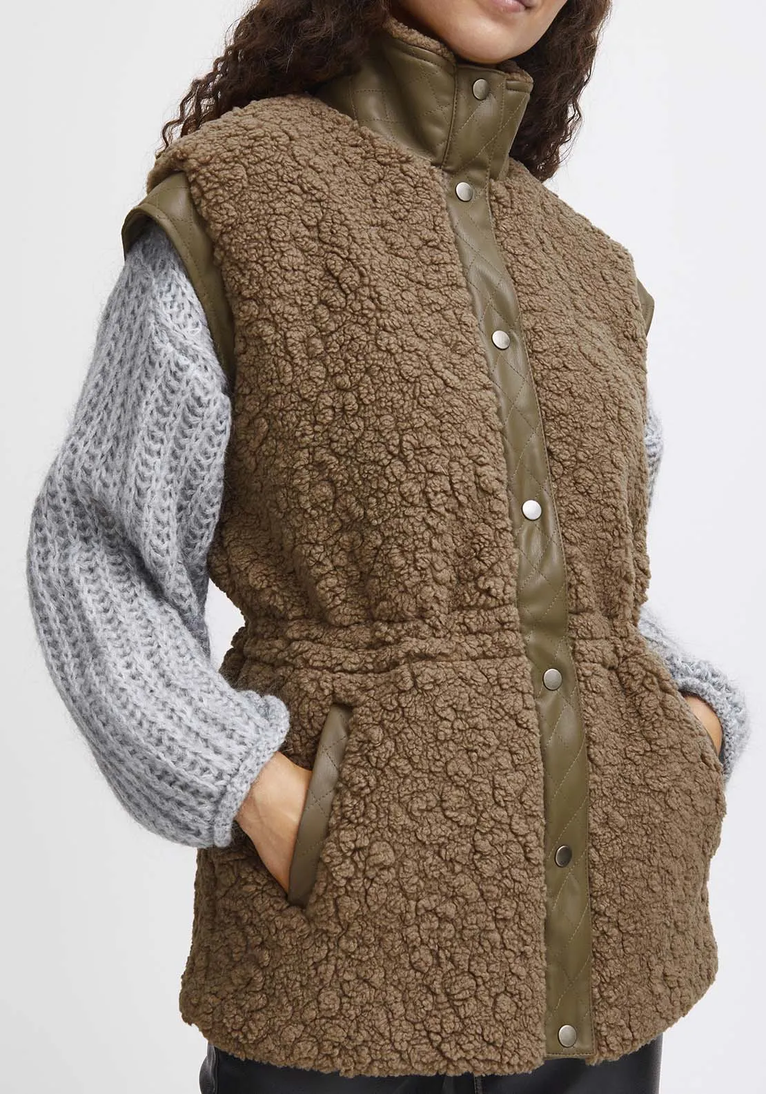 Anamaj Waistcoat - Walnut