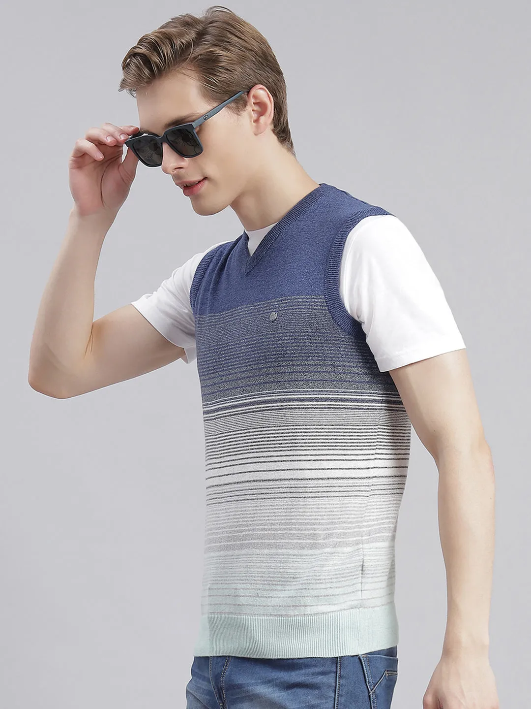 Men Blue Stripe V Neck Sleeveless Sweaters/Pullovers