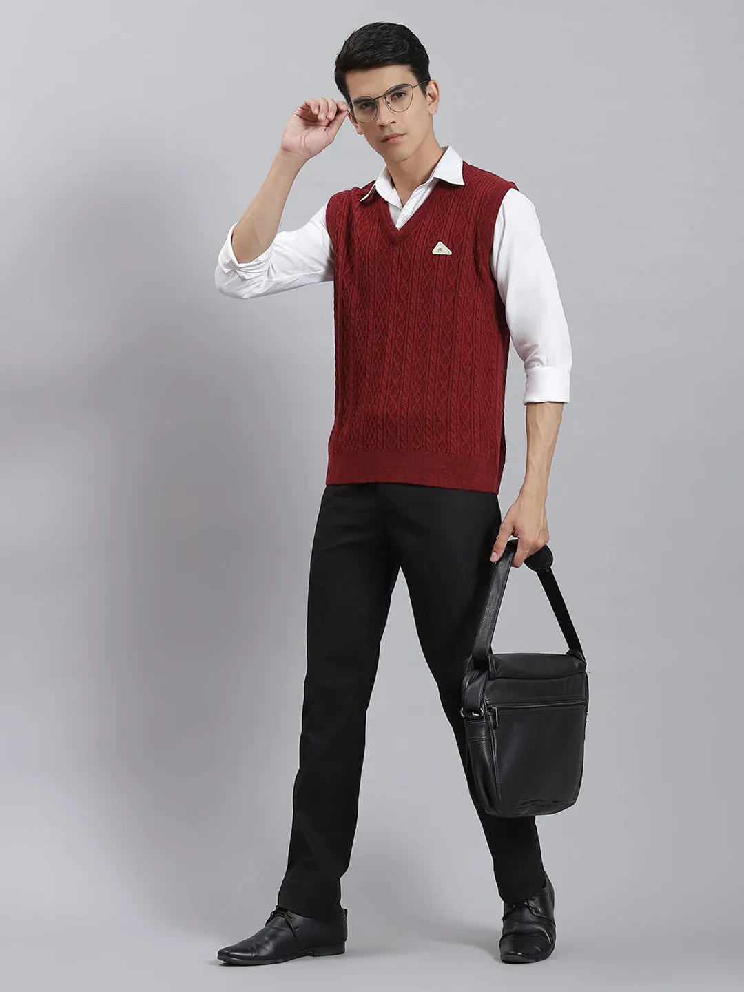 Men Maroon Self Design V Neck Sleeveless Sweaters/Pullovers