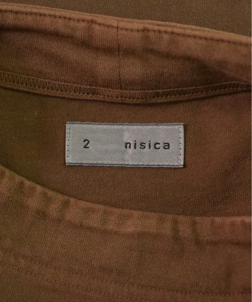 nisica Tee Shirts/Tops